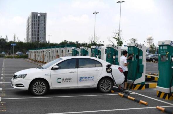 杭州機(jī)場4號停車場充電站正式投入運(yùn)營