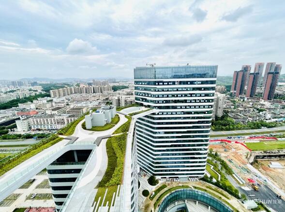龍華區(qū)積極響應深圳市政府“中軸提升戰(zhàn)略”