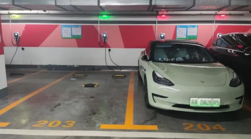 南京蘇寧慧谷上線捷順科技充電樁+運(yùn)營(yíng)增收方案，停充一體助力增收35%