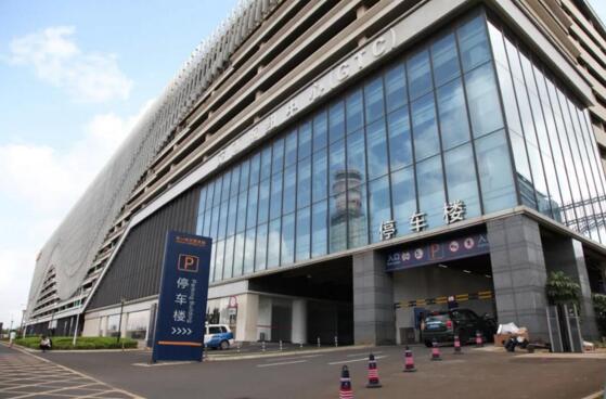陽光海天在管海口美蘭機(jī)場(chǎng)停車樓