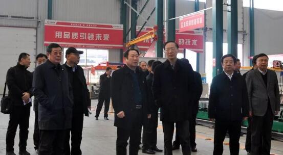 山東省政協(xié)副主席韓金峰蒞臨九路泊車考察指導