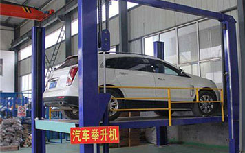 簡(jiǎn)易四柱式立體車庫(kù)