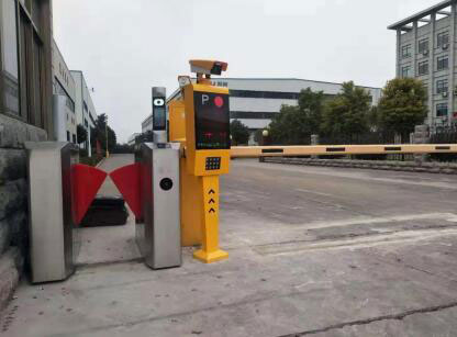 山東省滕州市科利機電車牌識別系統(tǒng)案例 - 中出網(wǎng)-智能出入口與停車充電門戶