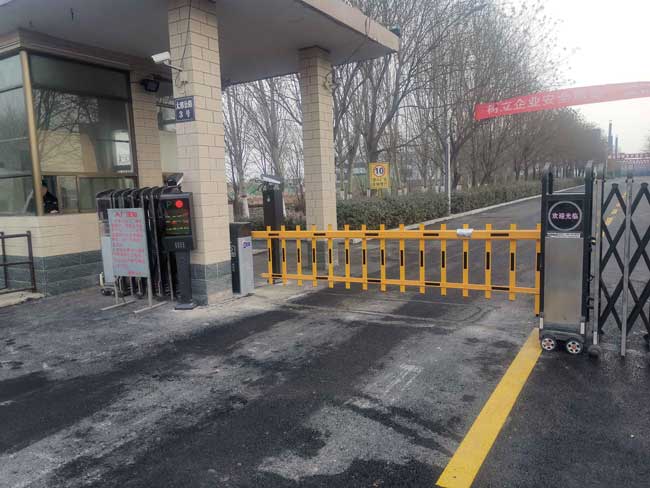 山西鑫遠(yuǎn)電力器材有限公司車牌識(shí)別案例 - 中出網(wǎng)-智能出入口與停車充電門戶