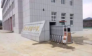 營(yíng)山消防中隊(duì)伸縮門工程案例