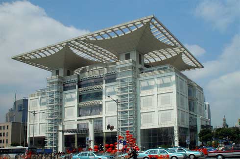 上海城市規(guī)劃展示館自動(dòng)門(mén)案例 - 中出網(wǎng)-智能出入口與停車(chē)充電門(mén)戶
