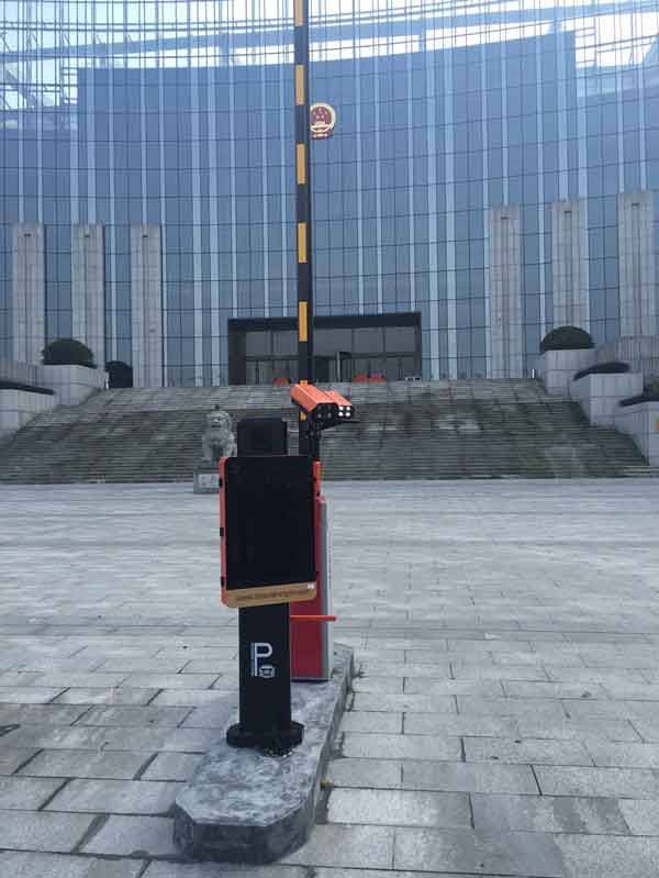 寧波中級人民法院車牌識別案例 - 中出網(wǎng)-智能出入口與停車充電門戶