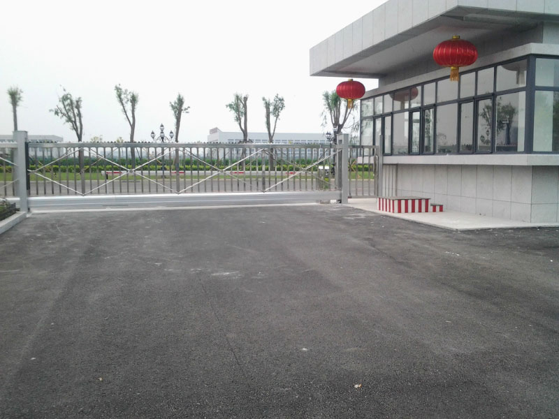 天津市懸浮門(mén)工程案例 - 中出網(wǎng)-智能出入口與停車(chē)充電門(mén)戶(hù)