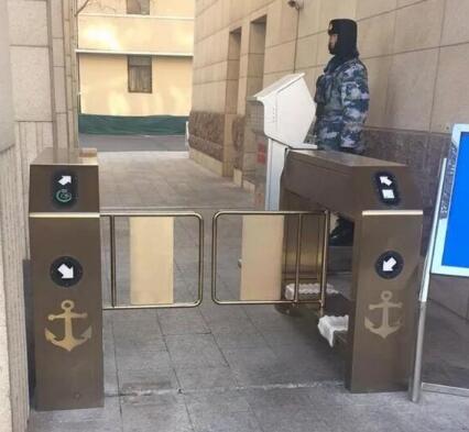 軍人運動員為國爭光，西莫羅通道閘默默相伴守護人行安全