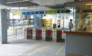 廣州白云機場 員工出入境通道 擺閘通道系統(tǒng)案例