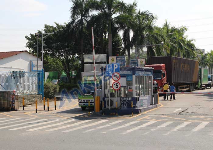 銘可達物流園安快車牌識別案例 - 中出網(wǎng)-智能出入口與停車充電門戶