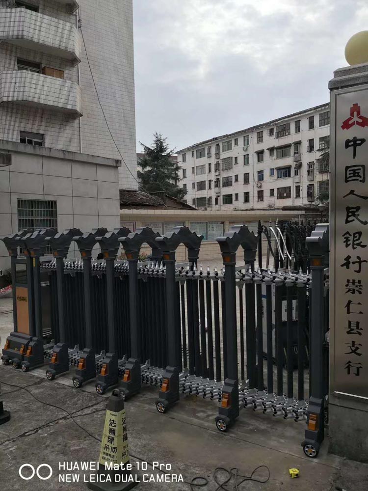 魚躍龍門工程案例 - 中出網-智能出入口與停車充電門戶