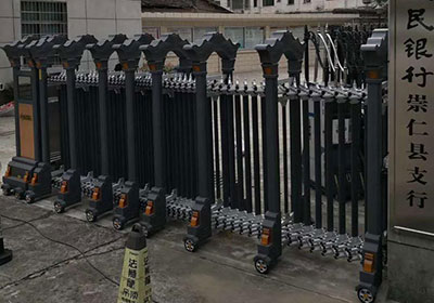 魚躍龍門工程案例 - 中出網-智能出入口與停車充電門戶