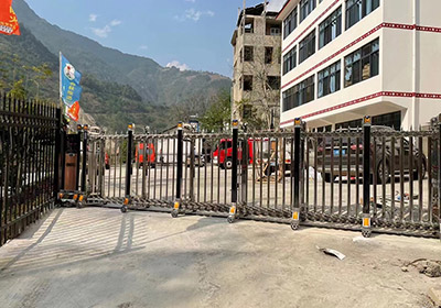 藍鉆系列案例 - 中出網-智能出入口與停車充電門戶