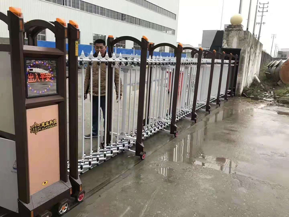 變形金剛系列案例 - 中出網(wǎng)-智能出入口與停車(chē)充電門(mén)戶(hù)