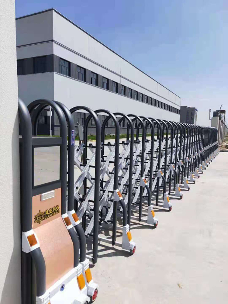 精典系列工程案例 - 中出網-智能出入口與停車充電門戶