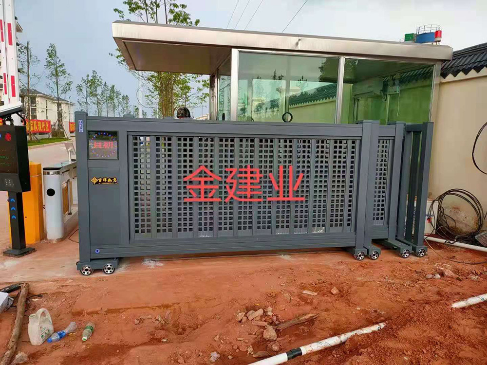 段滑門系列工程案例 - 中出網-智能出入口與停車充電門戶