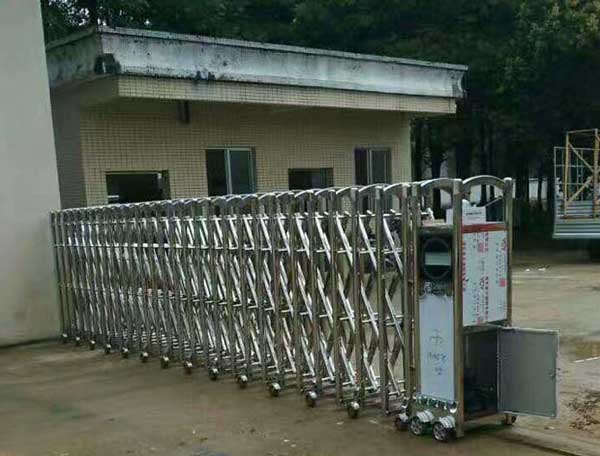 宿州市龍華機(jī)械制造有限公司電動(dòng)伸縮門案例 - 中出網(wǎng)-智能出入口與停車充電門戶
