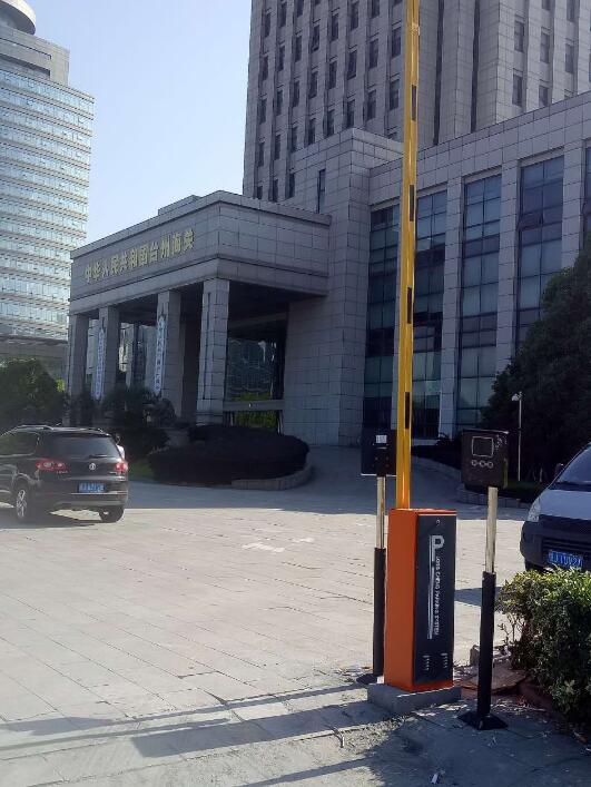 感謝椒江海關(guān)一直以來對臺州出安智能道閘的支持！
