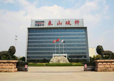 泰山玻璃纖維有限公司對(duì)泰安出安智能卷簾門給予好評(píng) 