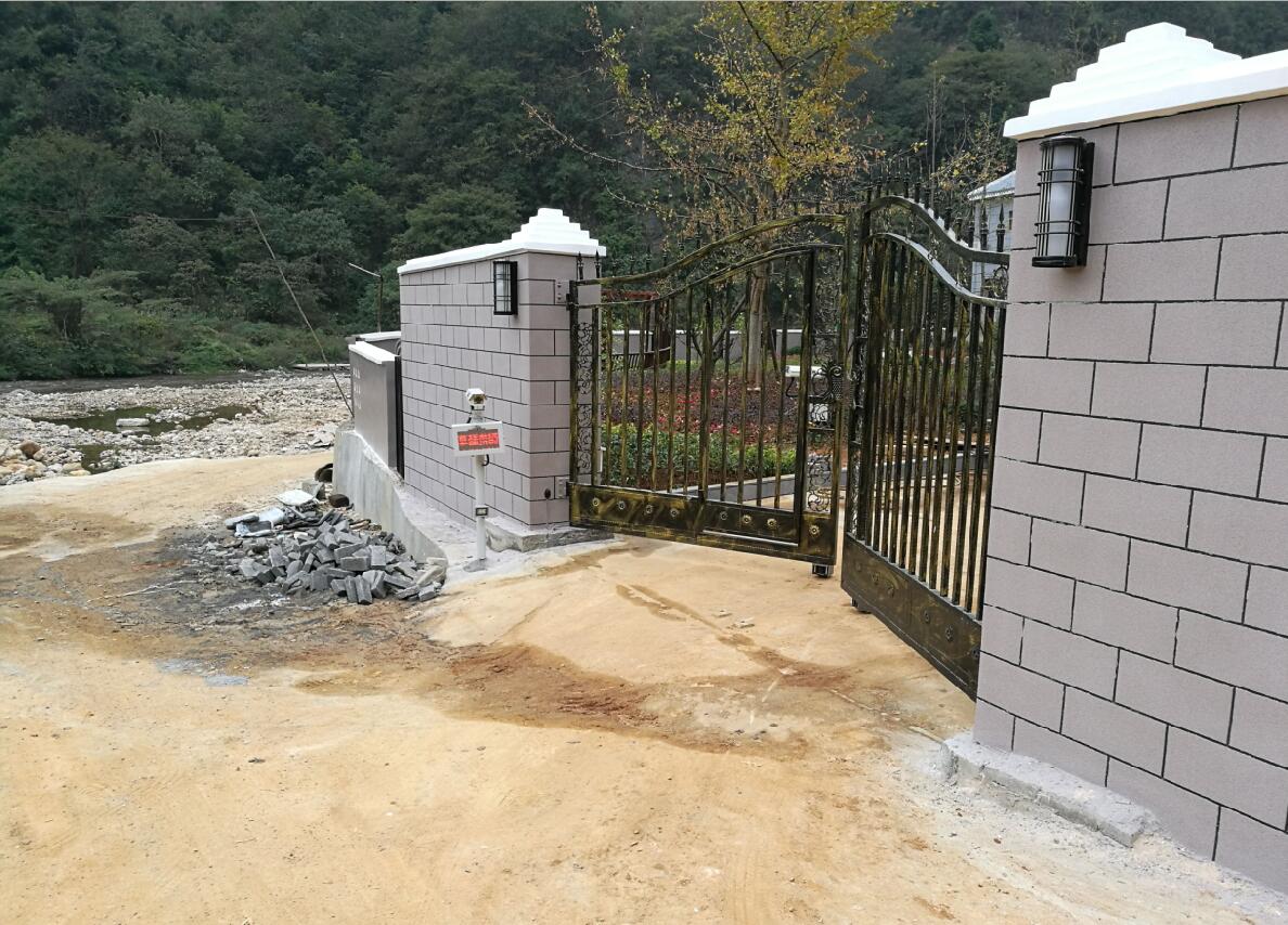 熱烈祝賀貴陽(yáng)出安智能平開(kāi)門(mén)電機(jī)進(jìn)駐貴陽(yáng)都勻大河橋私人豪宅