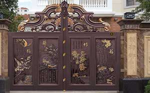 平頂山百合金山鋁藝大門(mén)案例