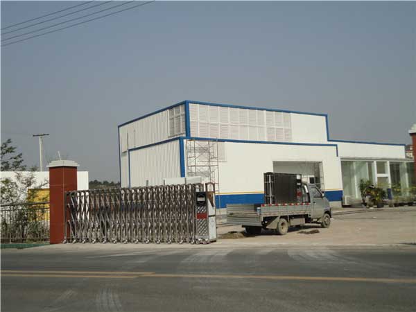 內(nèi)江豐業(yè)建筑工程有限公司電動伸縮門案例 - 中出網(wǎng)-智能出入口與停車充電門戶