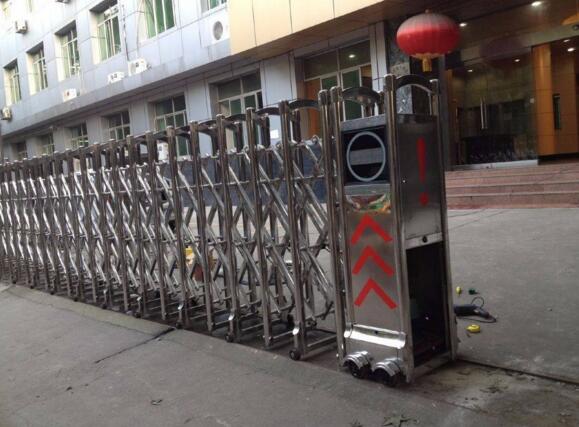 麗水市文元教育集團(tuán)選用麗水出安智能電動(dòng)伸縮門(mén)彰顯個(gè)性