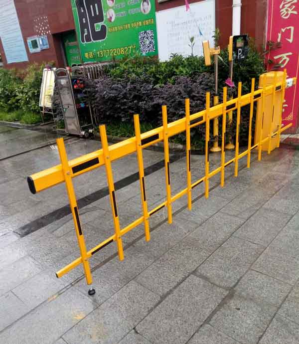 漢中智慧城柵欄道閘案例 - 中出網(wǎng)-智能出入口與停車(chē)充電門(mén)戶(hù)