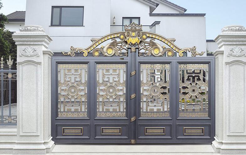 延安出安智能鋁藝大門(mén)安裝在名恩首府大門(mén)口