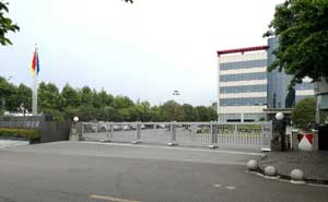 雙英汽車(chē)配件制造有限公司分段平移門(mén)案例