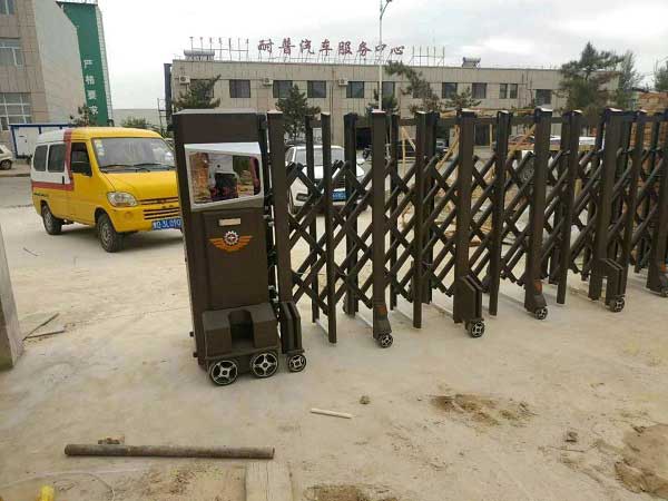 敖漢旗大眾4S店電動(dòng)伸縮門(mén)工程 - 中出網(wǎng)-智能出入口與停車充電門(mén)戶