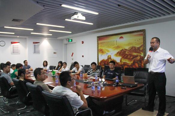 德立云加強專業(yè)知識培訓(xùn)，助力員工成長