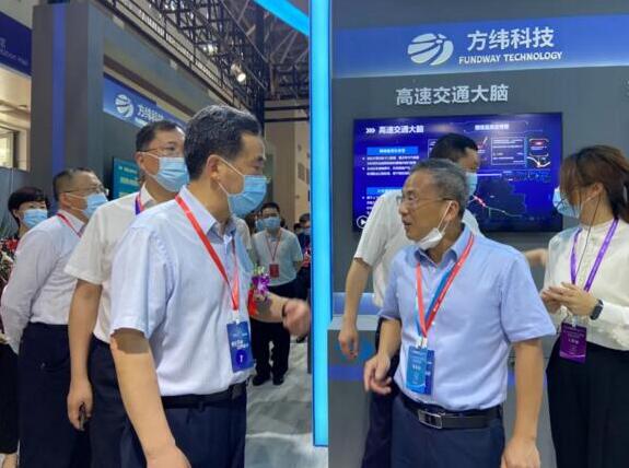 第十二屆交博會(huì)在重慶開幕，佳都科技集團(tuán)控股子公司方緯科技展館現(xiàn)場火爆