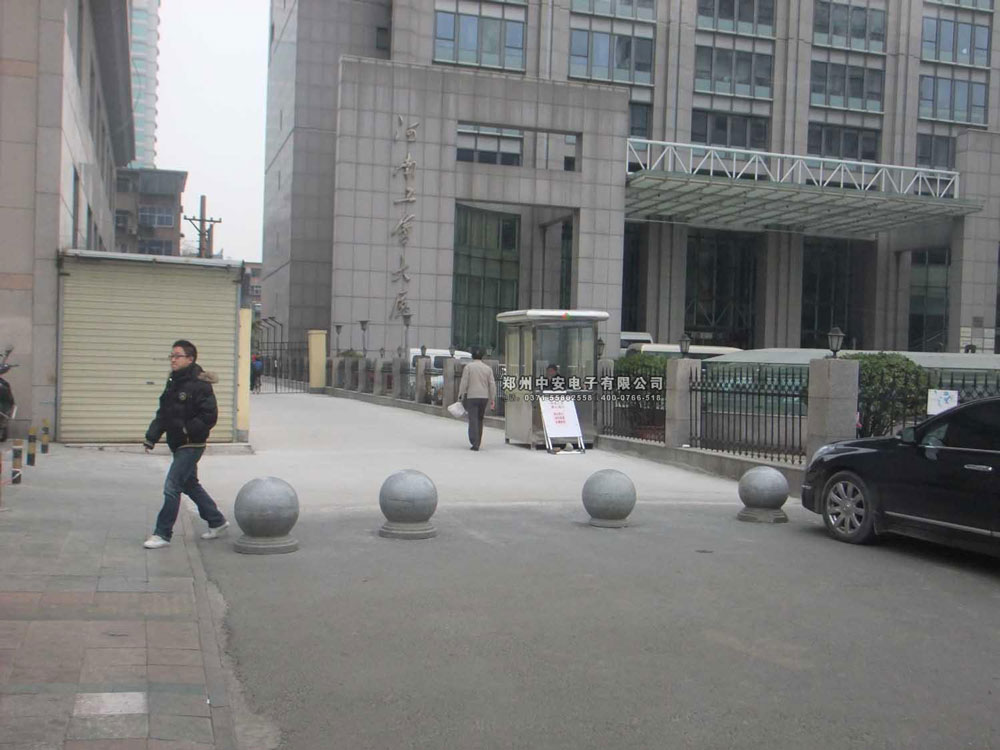 河南工會大廈崗亭工程案例 - 中出網(wǎng)-智能出入口與停車充電門戶