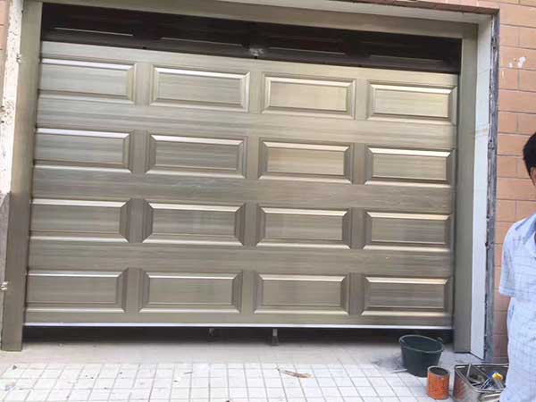 尊貴型鋁合金車庫(kù)翻板門滑升門